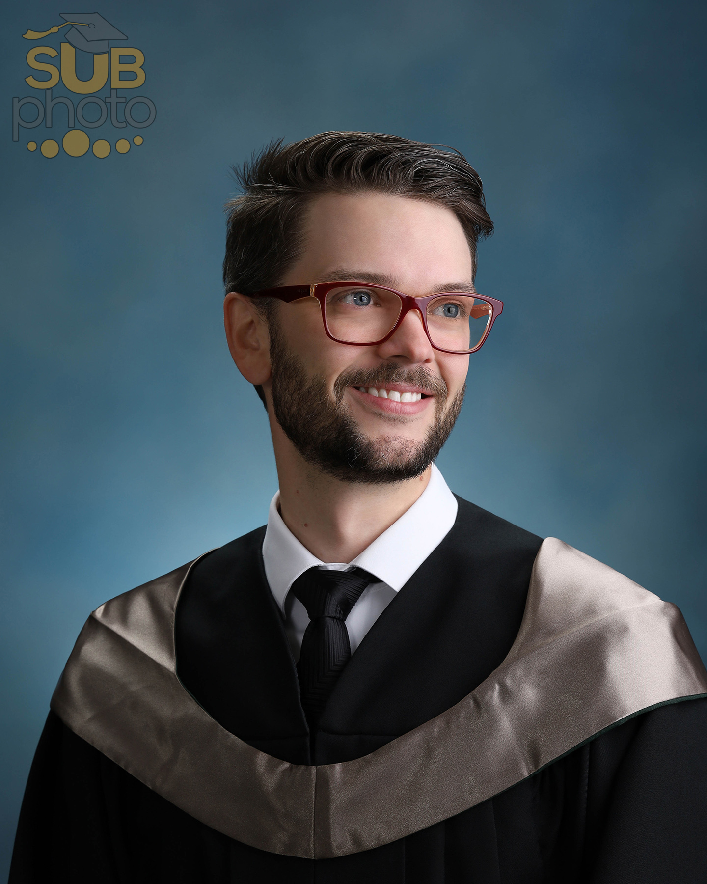 UofA Executive MBA Graduation Photography Sample grad photo - University of Alberta Executive MBA graduation photography